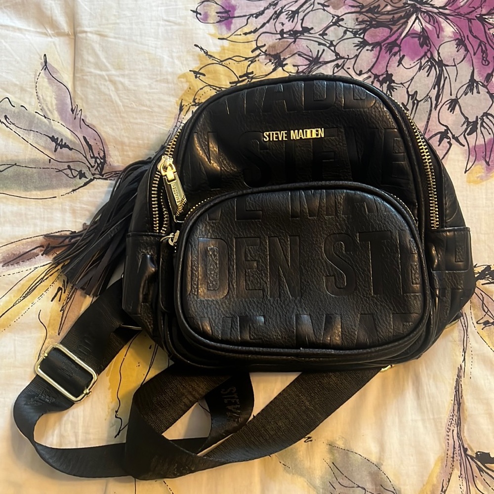 Steve Madden backpack small used once